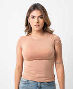 Cargar imagen en visor de galería, Blusa Básica Kamila