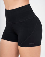 Cargar imagen en visor de galería, Short Corto Deportivo Kamila