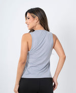 Cargar imagen en visor de galería, Blusa Deportiva Dama Kamila