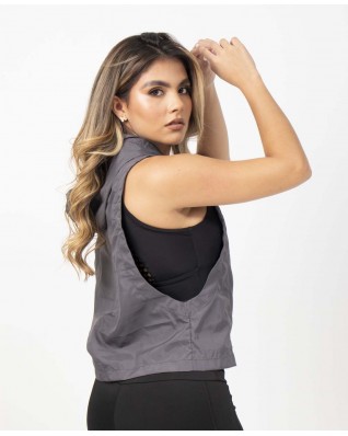 Blusa Deportiva con Cierre Kamila