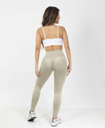 Cargar imagen en visor de galería, Leggins Deportivos Kamila Con Bolsillos
