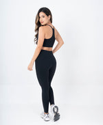 Cargar imagen en visor de galería, Leggins Deportivo Dama Kamila
