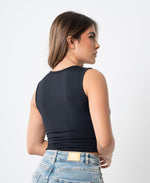 Cargar imagen en visor de galería, Blusa Básica Kamila
