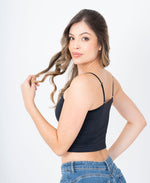 Cargar imagen en visor de galería, Blusa Kamila Corta
