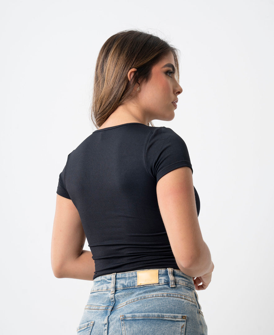 Blusa Básica Kamila
