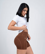 Cargar imagen en visor de galería, Biker Corto Kamila

