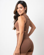 Cargar imagen en visor de galería, Short Deportivo Kamila
