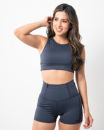 Cargar imagen en visor de galería, Short Deportivo Kamila
