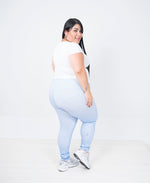 Cargar imagen en visor de galería, Leggins Deportiva Estampadas Plus

