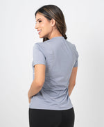 Cargar imagen en visor de galería, Blusa Deportiva Kamila

