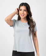 Cargar imagen en visor de galería, Blusa Deportiva Kamila
