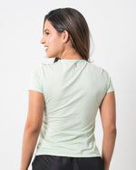 Cargar imagen en visor de galería, Blusa Deportiva Dama Kamila

