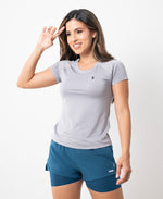 Cargar imagen en visor de galería, Short Deportivo Dama Kamila
