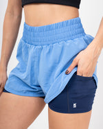 Cargar imagen en visor de galería, Short Deportivo Dama Kamila
